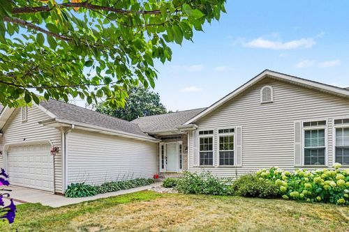 a-280 Doster Rd, Plainwell, MI, 49080-8711 | Card Image