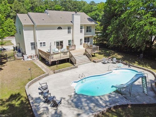 1107 Dare Rd, Yorktown, VA, 23692-3616 | Card Image