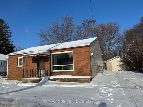 8 Butler St W, Brighton, ON, K0K1H0 | Card Image