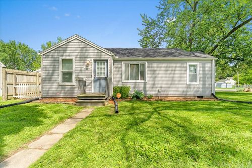 2941 S Deerfield Ave, Lansing, MI, 48911-1758 | Card Image