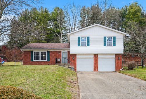 3032 Allens Fork Dr, Burlington, KY, 41005-9537 | Card Image