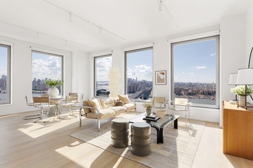 37b-8 S 4th Street, New York City, NY, 11249 | Card Image