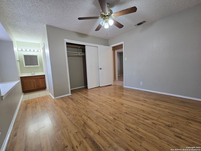 6911 Brookport, House other with 3 bedrooms, 2 bathrooms and null parking in Leon Valley TX | Image 11