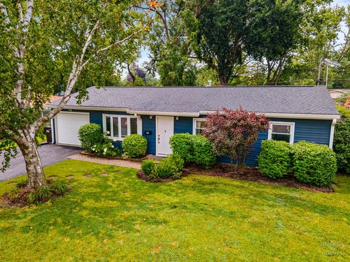 390 Larkdale Row, Wauconda, IL, 60084 | Card Image