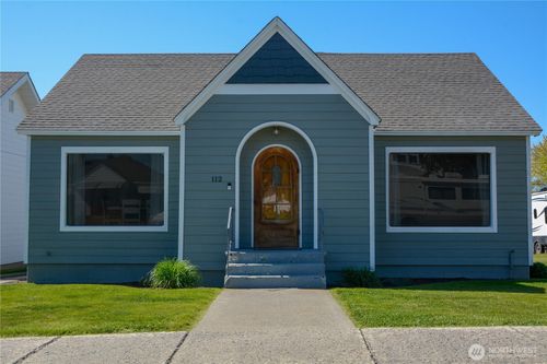 112 E 5th St, Lind, WA, 99341-1002 | Card Image