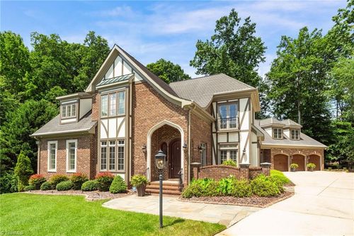 5 Postbridge Ct, Greensboro, NC, 27407-7890 | Card Image