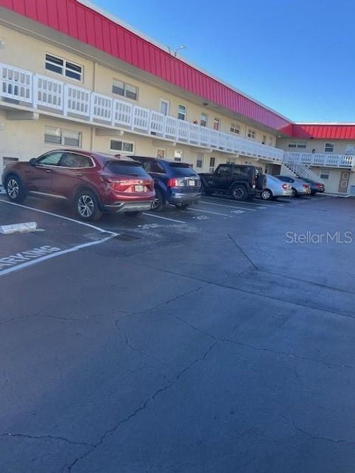 apt-211-2901 N Halifax Ave, Daytona Beach, FL, 32118-3166 | Card Image