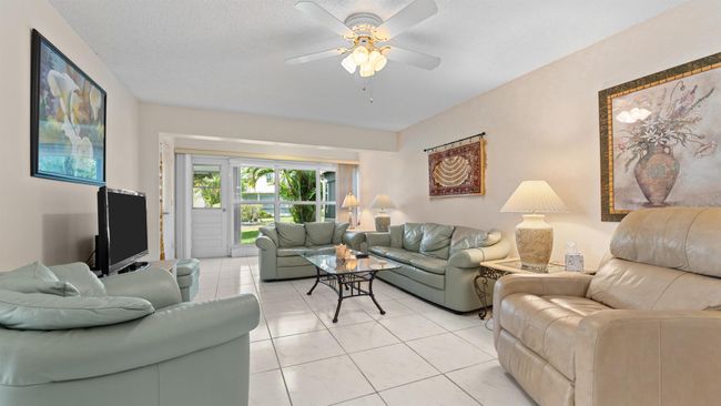APT-101 - 1630 Nw 18 Th Ave, Condo with 2 bedrooms, 2 bathrooms and null parking in Delray Beach FL | Image 6