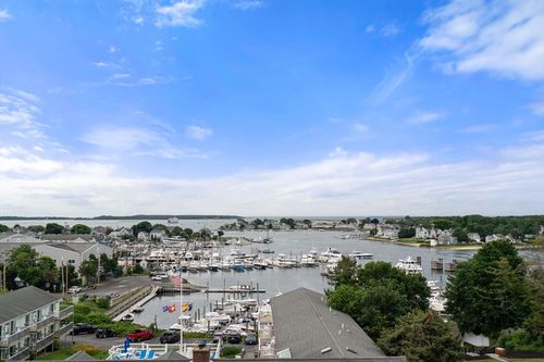 202-89 Lewis Bay Rd, Hyannis, MA, 02601-5241 | Card Image