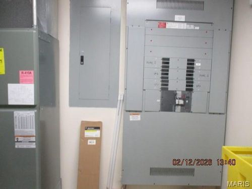 7 Progress Pkwy, Union, MO, 63084-4334 | Card Image