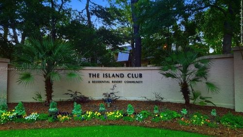 10-409d-85 Folly Field Road, Hilton Head Island, SC, 29928 | Card Image