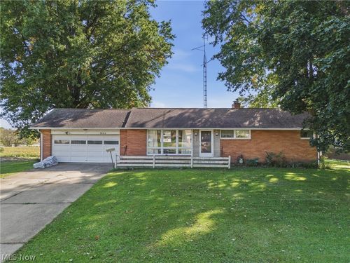 7660 Brookview St, Louisville, OH, 44641-9219 | Card Image
