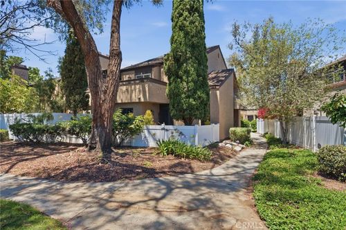 905 Hyde Ct, Costa Mesa, CA, 92626 | Card Image