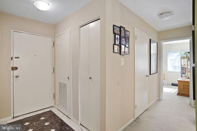 APT-21C - 1521 Northgate Sq, Condo with 3 bedrooms, 2 bathrooms and null parking in RESTON VA | Image 6