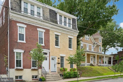 336 1st Ave, PHOENIXVILLE, PA, 19460-3773 | Card Image