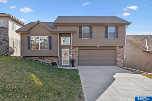 251 11th Ave, Plattsmouth, NE, 68048-3011 | Card Image