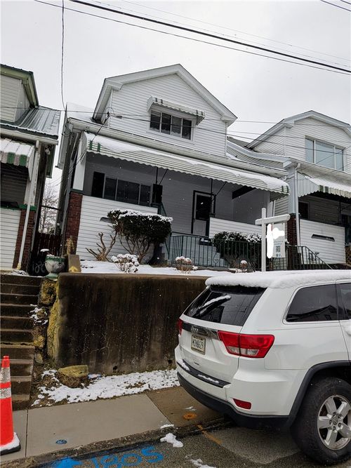 1805 Duquesne Ave, Mckeesport, PA, 15132-5025 | Card Image