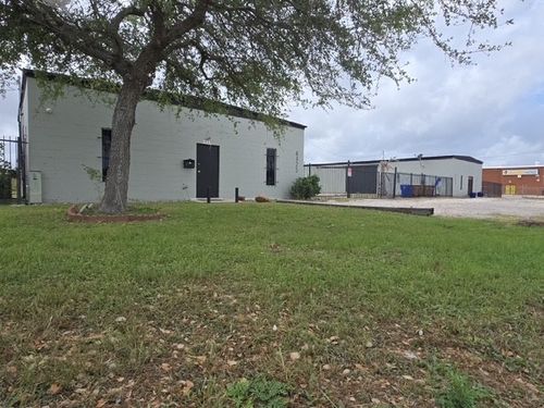 4333&4325 Agnes Street, Corpus Christi, TX, 78405 | Card Image