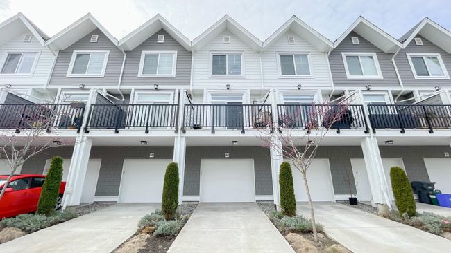 44 - 14541 Winter Crescent, Townhouse with 2 bedrooms, 2 bathrooms and 2 parking in Surrey BC | Image 1