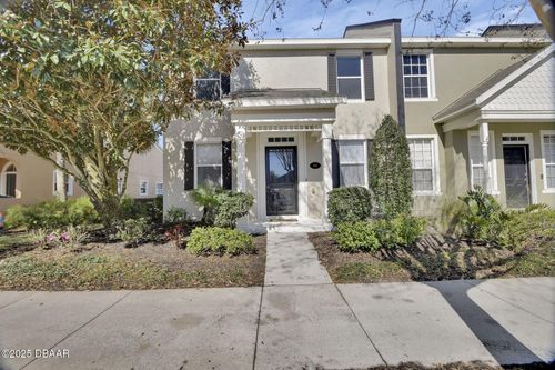 214 Woodhouse Ln, DELAND, FL, 32724-7757 | Card Image