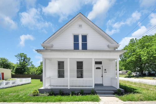 210 John St, Georgetown, OH, 45121 | Card Image