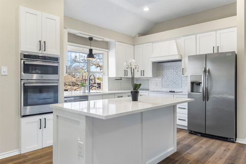 2490 Rosedale St, Highland Village, TX, 75077-8635 | Card Image