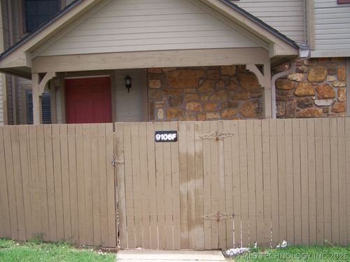 10f-9106 S Urbana Ave, Tulsa, OK, 74137-3927 | Card Image