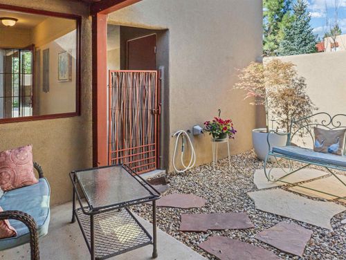 33-18 Comanche Rd, El Prado, NM, 87529-7523 | Card Image