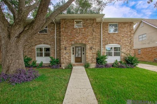 3548 Silver Maple Ct, New Orleans, LA, 70131-8322 | Card Image