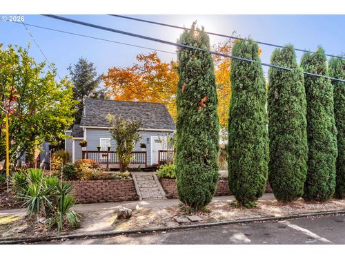 4830 Se Gladstone St, Portland, OR, 97206-3278 | Card Image