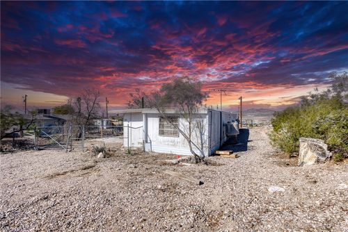 651 Oak Avenue, Bullhead City, AZ, 86429 | Card Image