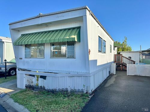 92 Goldenrod St, Vallejo, CA, 94589-3115 | Card Image