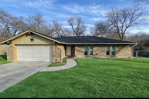 521 Sharp Dr, DeSoto, TX, 75115-5511 | Card Image