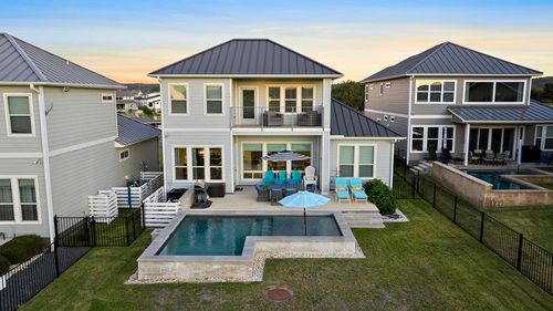 208 Archview Ln, Kingsland, TX, 78639-2032 | Card Image