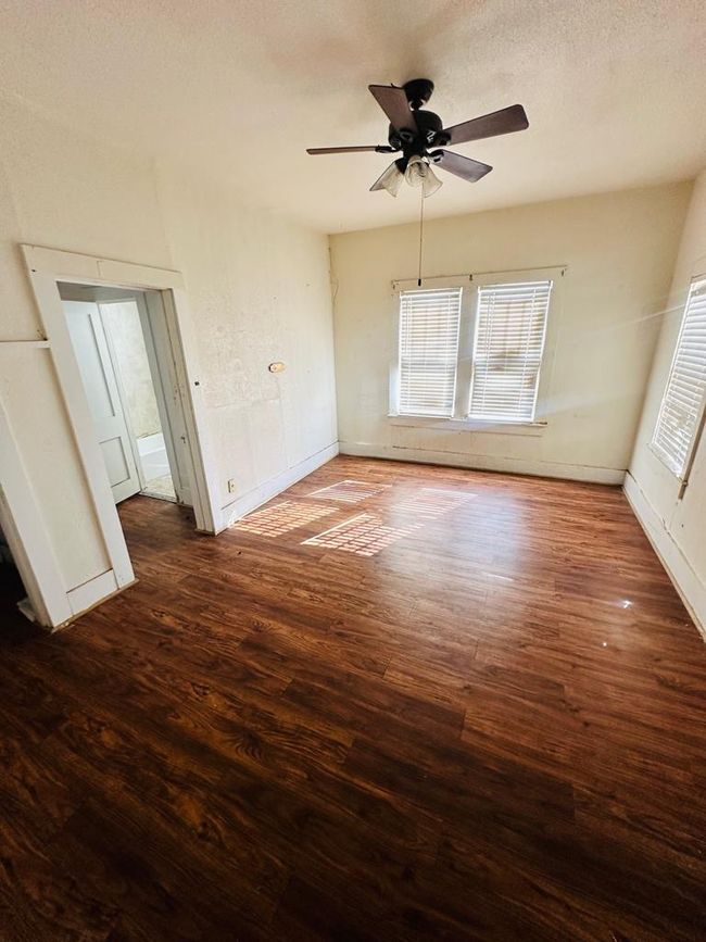 1710 Austin St, House other with 2 bedrooms, 1 bathrooms and null parking in Big Spring TX | Image 11