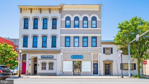 325 Market St, Williamsport, PA, 17701-6347 | Card Image