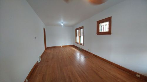 2203 N 74th Ave, Elmwood Park, IL, 60707-2612 | Card Image