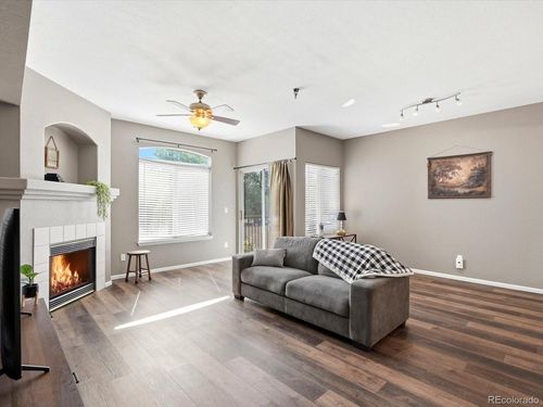 h202-2575 S Syracuse Way, Denver, CO, 80231-3839 | Card Image