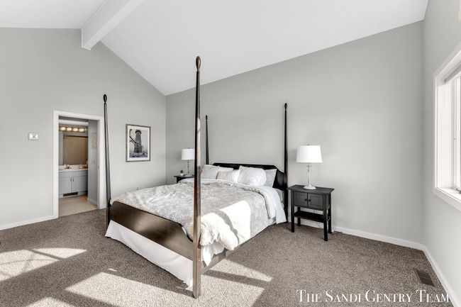 UNIT-21 - 810 S Harbor Dr, Condo with 3 bedrooms, 3 bathrooms and null parking in Grand Haven MI | Image 41