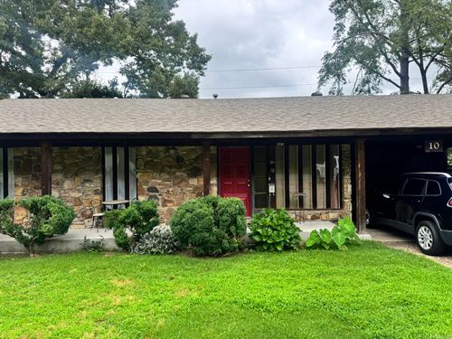 10 Overby Cir, Little Rock, AR, 72205-1556 | Card Image