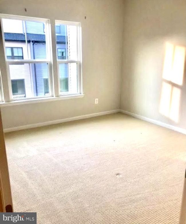 22370 Lucas Ter, Townhouse with 3 bedrooms, 4 bathrooms and null parking in ASHBURN VA | Image 29