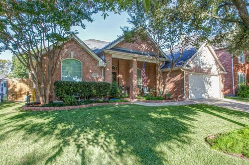 6416 Windwood Ct, Fort Worth, TX, 76132-3040 | Card Image