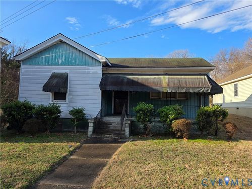 688 Pegram St, Petersburg, VA, 23803-4917 | Card Image