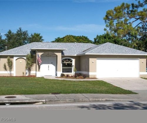 826 Santa Barbara Blvd, Cape Coral, FL, 33991-2071 | Card Image