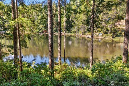 60 Ne Raintree Ln, Tahuya, WA, 98588-9709 | Card Image