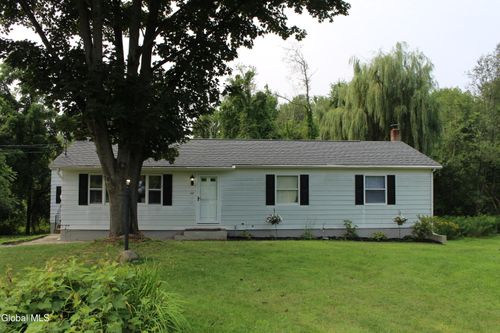 17 Merry Hill Ln, Waterford, NY, 12188-1117 | Card Image