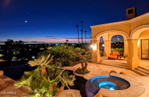 4836 E White Gates Dr, Phoenix, AZ, 85018-1841 | Card Image