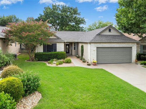 113 Coreopsis Way, Georgetown, TX, 78633-4834 | Card Image