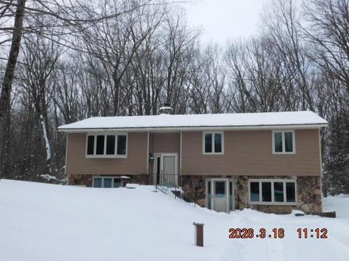 N2232 Della Ln, Medford, WI, 54451-8895 | Card Image
