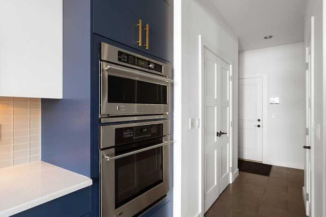 1534 38 Ave Sw, Home with 4 bedrooms, 4 bathrooms and 3 parking in Calgary AB | Image 16